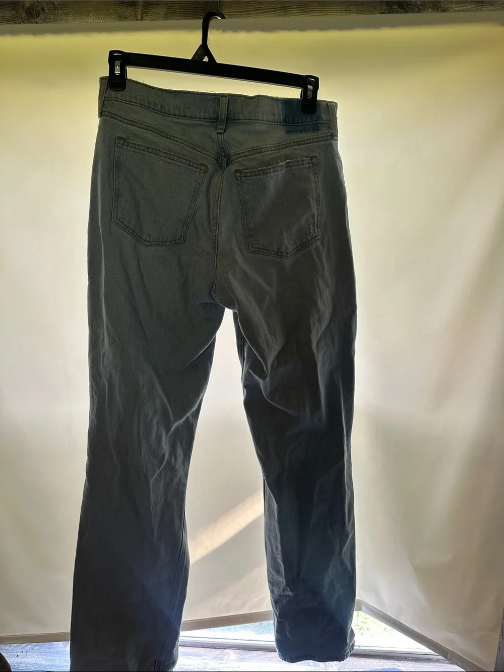 Abercrombie & Fitch Light Blue Straight Jeans with Knee Rips